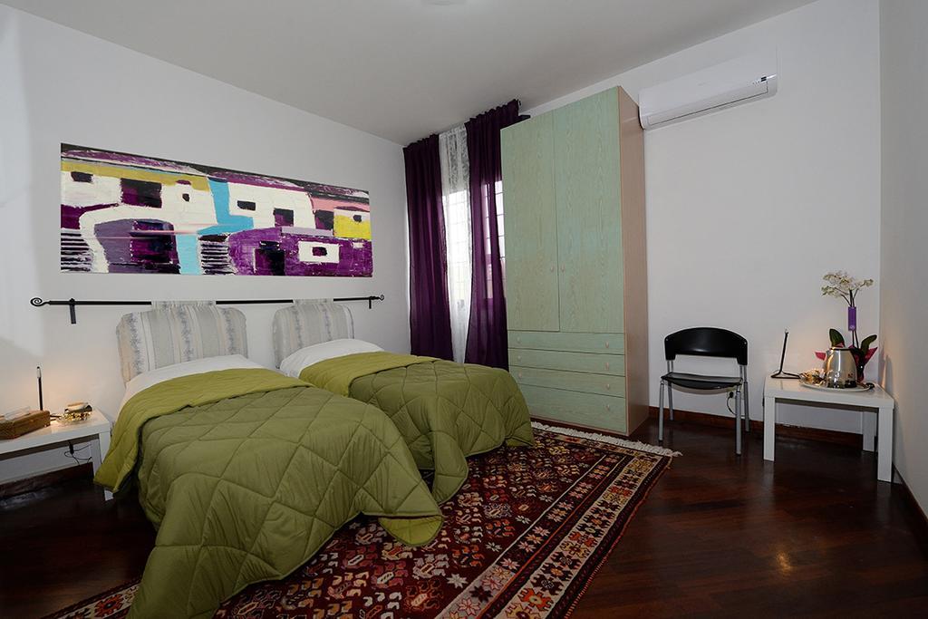 Tintoretto Inn B&B ローマ エクステリア 写真